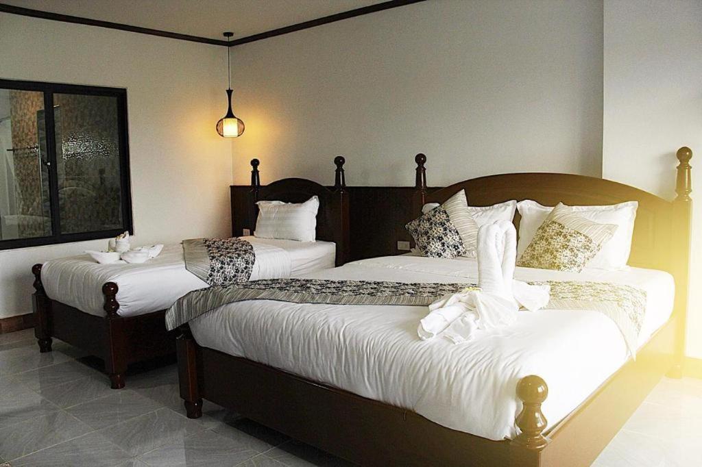 Thavisouk Riverside Hotel Vang Vieng Zewnętrze zdjęcie