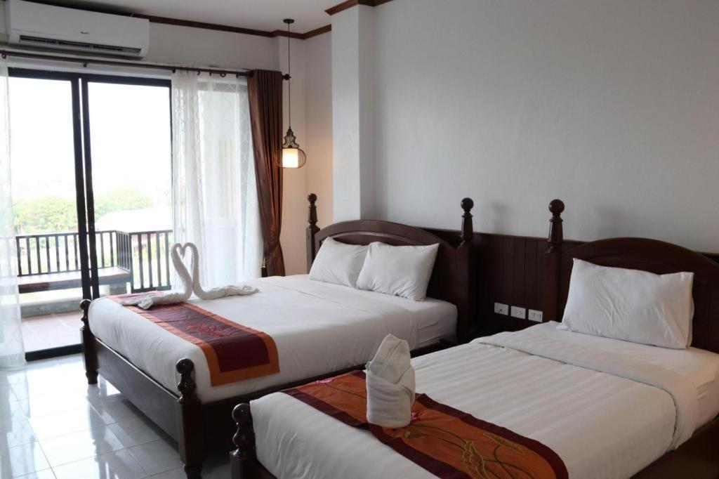 Thavisouk Riverside Hotel Vang Vieng Zewnętrze zdjęcie
