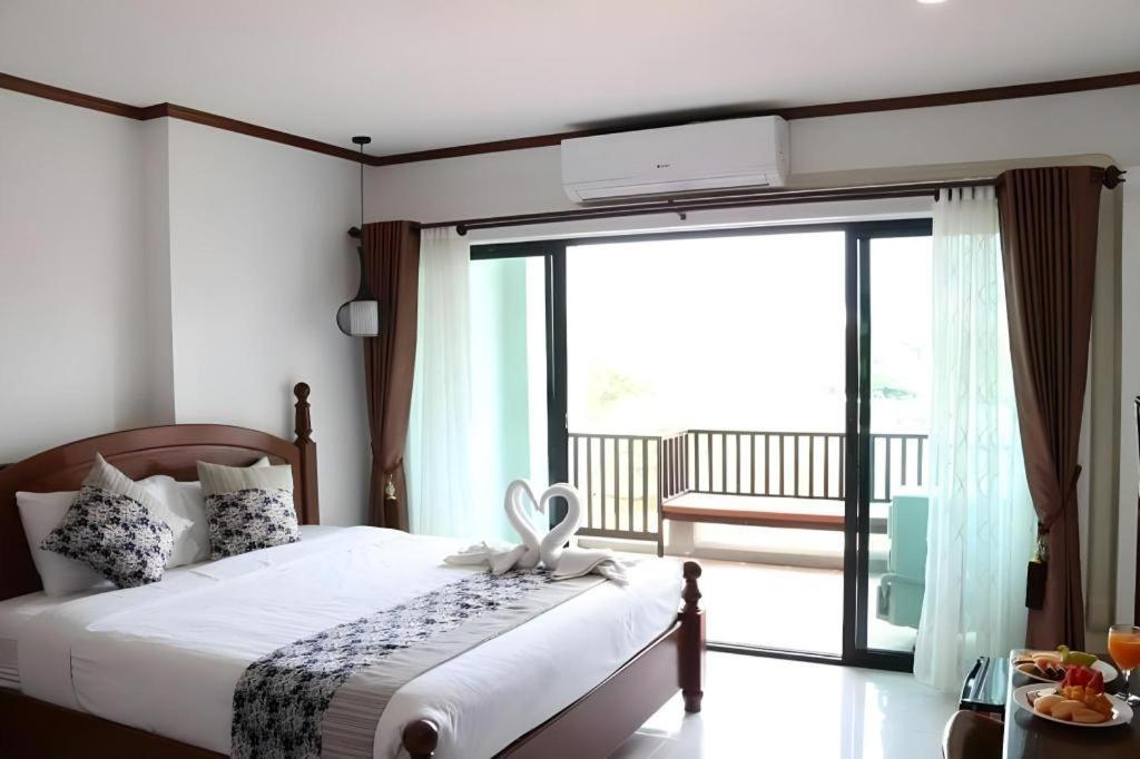 Thavisouk Riverside Hotel Vang Vieng Zewnętrze zdjęcie