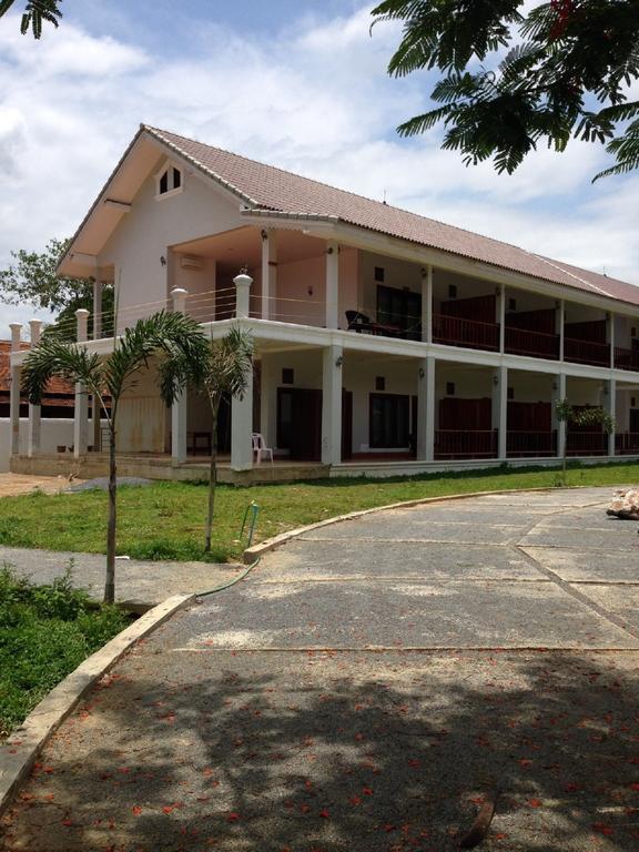 Thavisouk Riverside Hotel Vang Vieng Zewnętrze zdjęcie